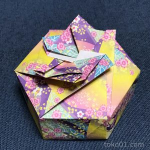 折り紙で作る可愛いキャンディボックス ふたつき六角形の箱 5人の子供を抱えてシングルマザーになった漫画とハンドメイド大好きママの生き様ブログ